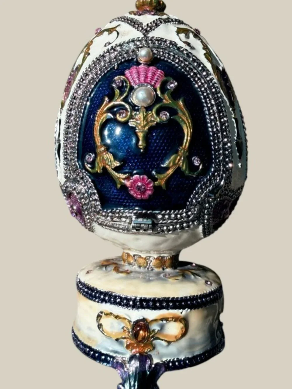 Jere Jeweled Enameled Exquisite Egg Music Box Trinket Box Rhinestone AS IS